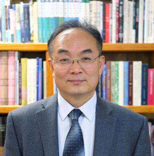 Kang Seok Kim